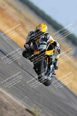 media/May-22-2023-Fastrack Riders (Mon) [[ae7626d9d8]]/Level 3/915am (Sweeper)/